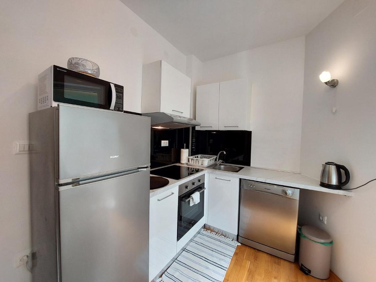 Apartment Davor Malinska Kültér fotó