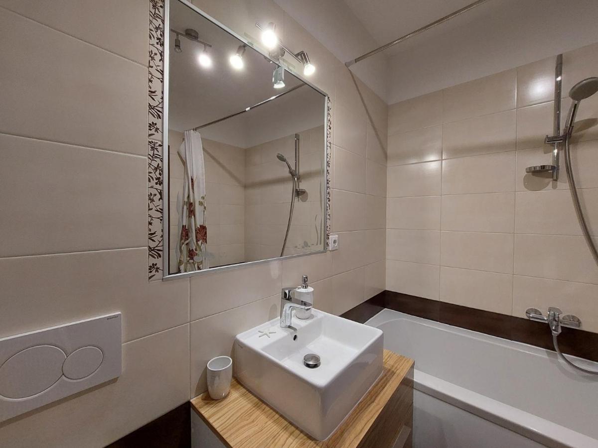 Apartment Davor Malinska Kültér fotó